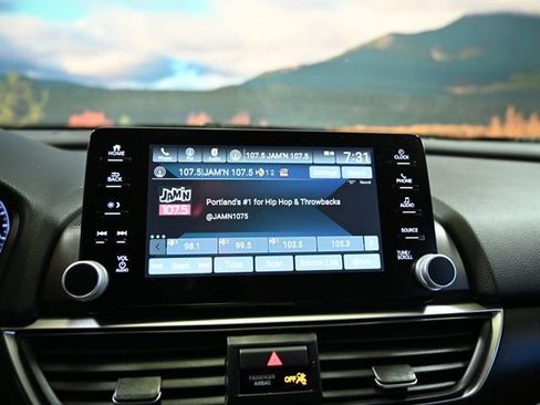 Used 2020 Honda Accord EX-L image 33