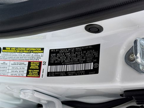 New 2026 Toyota Camry SE image 16