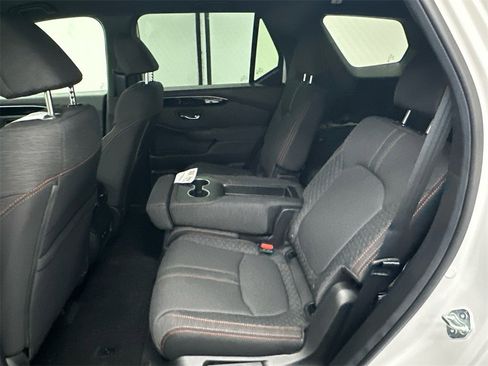 New 2025 Honda Pilot Sport image 23