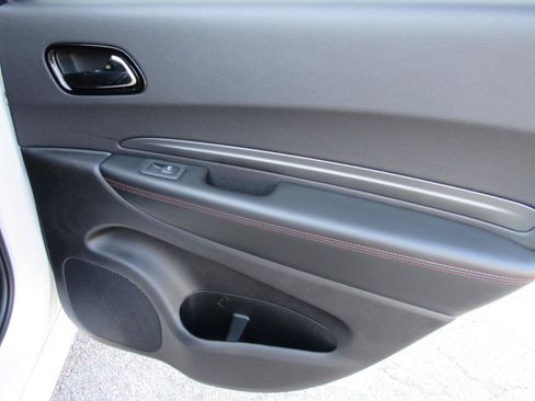 Used 2025 Dodge Durango GT AWD/4WD image 37