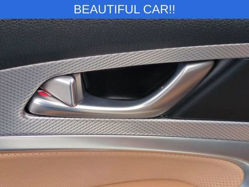 Used 2022 Genesis G70 3.3T AWD/4WD image 29