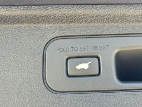 Used 2025 Honda Odyssey Touring image 35