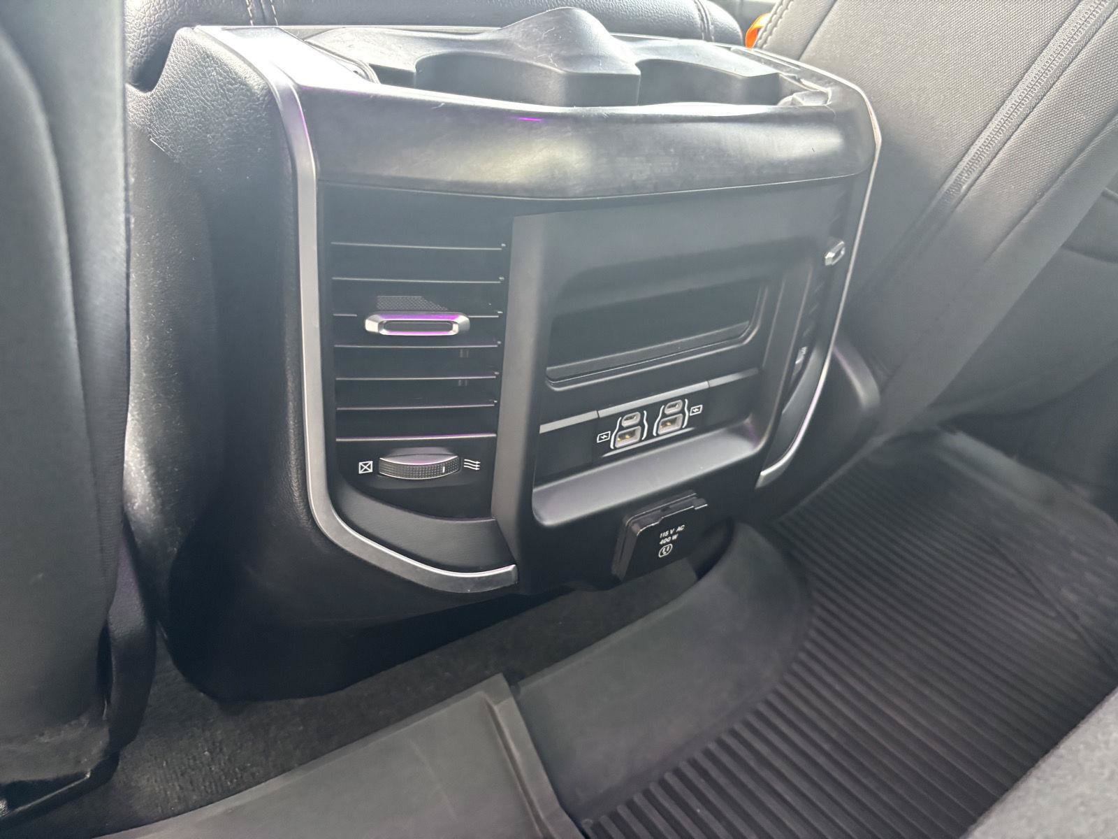Used 2022 RAM 1500 Big Horn AWD/4WD image 31