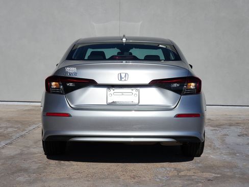 Used 2025 Honda Civic LX image 7