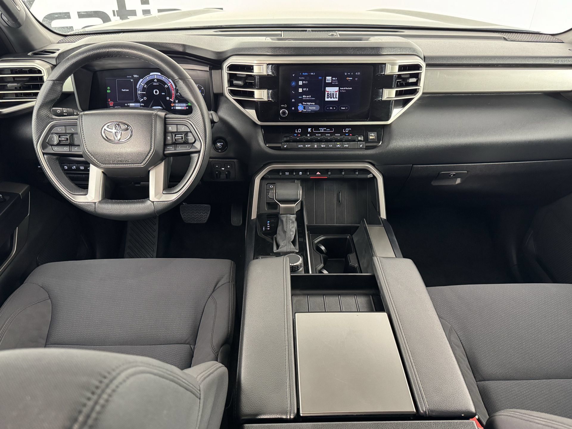 Certified 2025 Toyota Sequoia SR5 AWD/4WD image 22