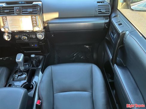 Certified 2024 Toyota 4Runner TRD Off-Road Premium AWD/4WD image 19