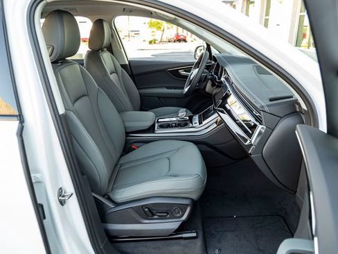New 2026 Audi Q7 3.0T Premium Plus AWD/4WD image 35