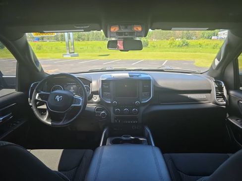 Used 2019 RAM 1500 Big Horn AWD/4WD image 14