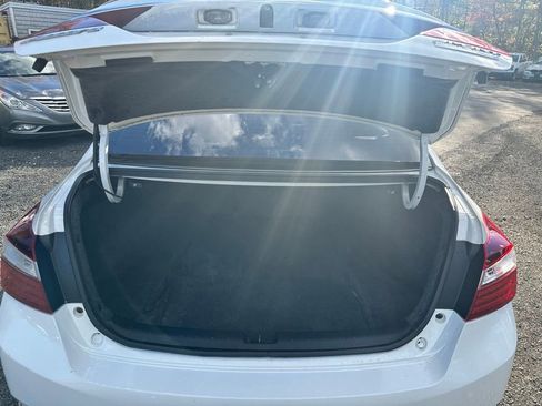 Used 2017 Honda Accord Sport Special Edition image 30