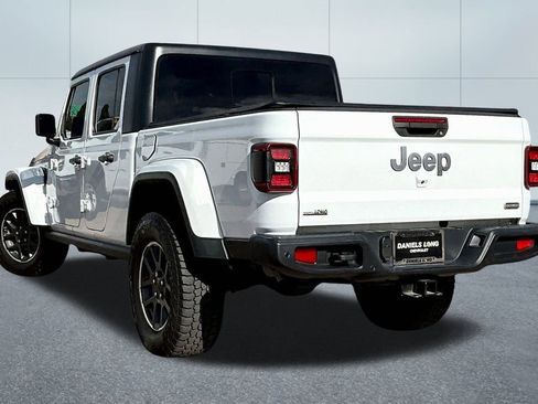 Used 2021 Jeep Gladiator Overland w/ Popular Equipment Package image 12