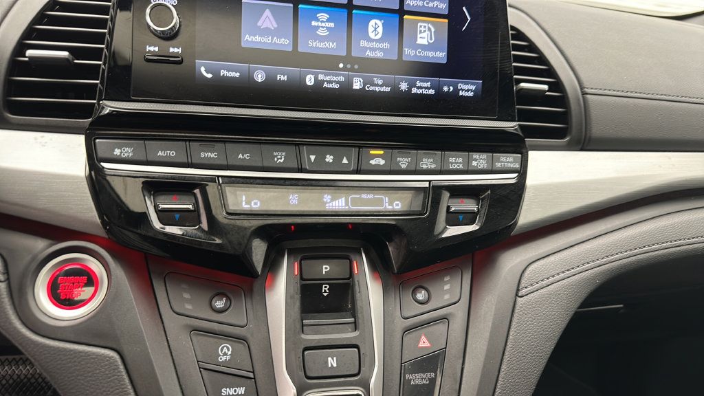 Used 2025 Honda Odyssey Sport-L image 18