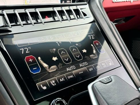 Used 2021 Lamborghini Urus AWD/4WD image 31