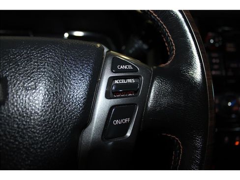 Used 2019 Nissan Titan Platinum Reserve w/ Platinum Utility Package image 32