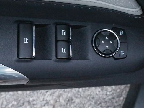 Used 2024 Ford Mustang GT Premium image 15