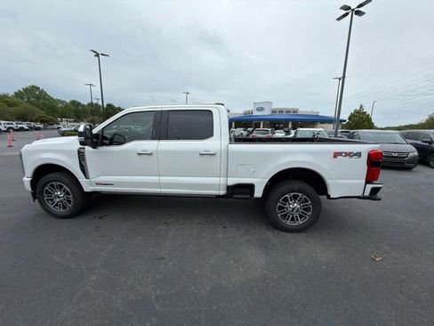 New 2026 Ford F250 Platinum AWD/4WD image 13