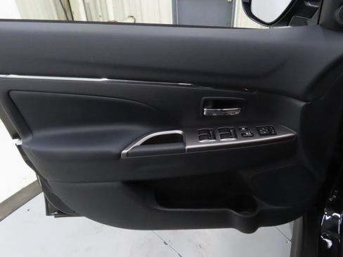 New 2025 Mitsubishi Outlander Sport SEL image 9