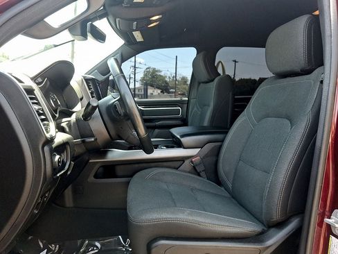 Used 2020 RAM 1500 Big Horn AWD/4WD image 13