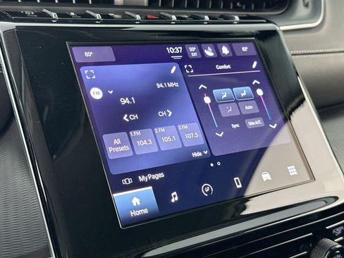 Used 2023 Jeep Grand Cherokee Laredo image 14