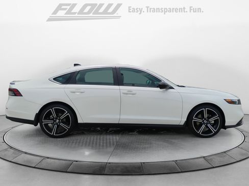 Certified 2025 Honda Accord Sport image 8