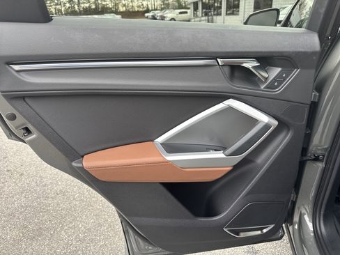 Used 2020 Audi Q3 2.0T Prestige image 28