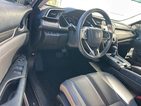 Used 2019 Honda Civic EX-L image 11