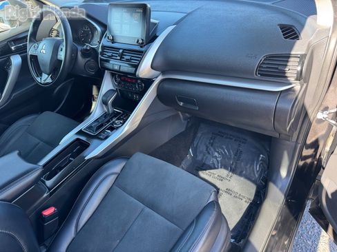 Used 2024 Mitsubishi Eclipse Cross SE image 11