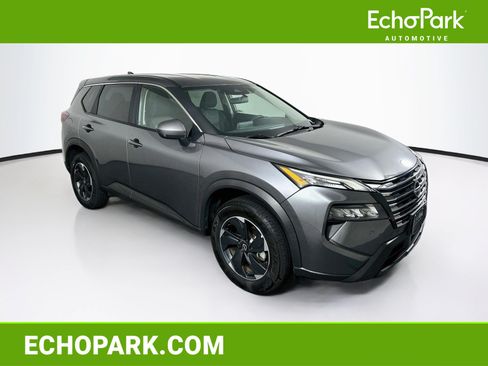 Used 2025 Nissan Rogue SV AWD/4WD image 1
