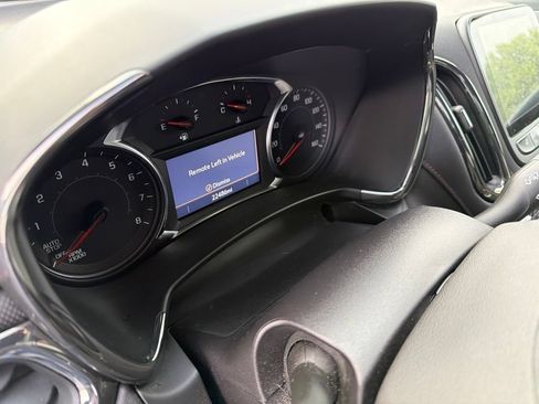 Used 2024 Chevrolet Equinox RS FWD image 9