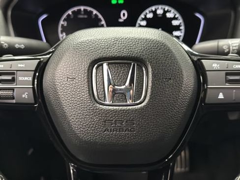 Used 2025 Honda Civic Sport image 15