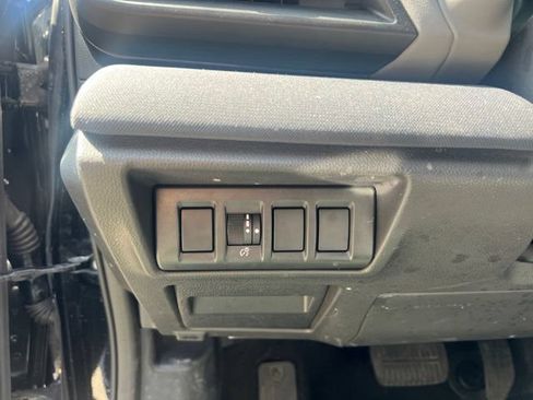 Used 2023 Subaru Outback Premium AWD/4WD image 22