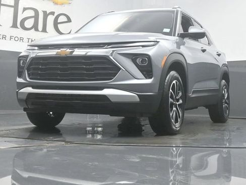 New 2026 Chevrolet TrailBlazer LT w/ Convenience Package AWD/4WD image 4