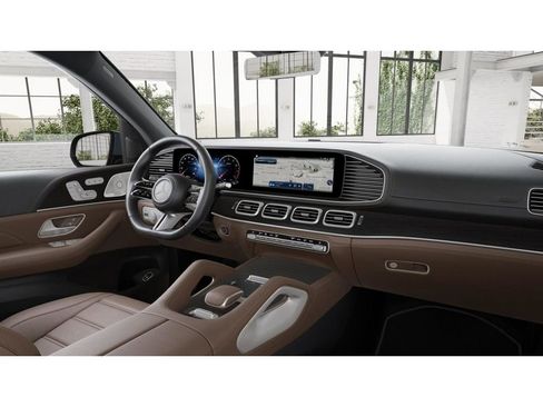 New 2026 Mercedes-Benz GLS 450 4MATIC image 6