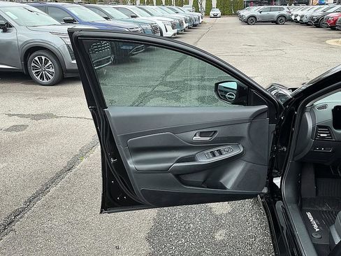 New 2026 Nissan Sentra SV image 11