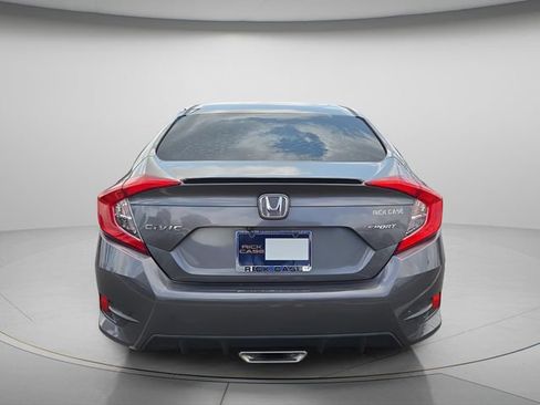 Used 2019 Honda Civic Sport image 5