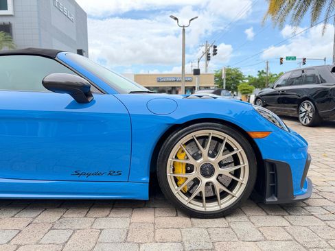 Used 2025 Porsche 718 Boxster Spyder RS RWD image 34