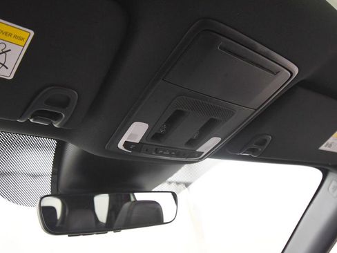 Certified 2025 Honda Pilot TrailSport image 28