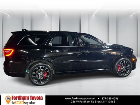 Used 2021 Dodge Durango R/T w/ Blacktop Package AWD/4WD image 8