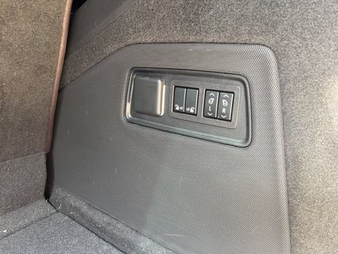 Used 2023 Cadillac Escalade V AWD/4WD image 50