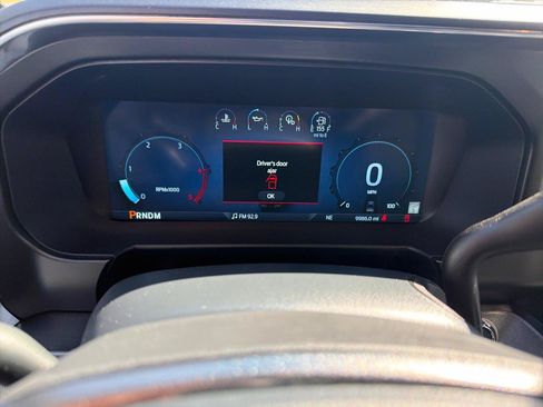 Used 2026 Ford F350 Platinum w/ Tremor Off-Road Package AWD/4WD image 9