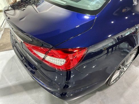 Used 2018 Maserati Quattroporte S GranSport RWD image 28