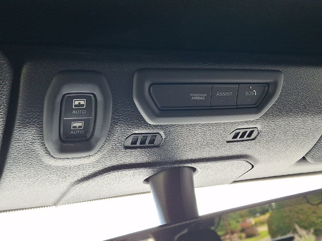 Used 2020 Jeep Wrangler Unlimited Sahara AWD/4WD image 26