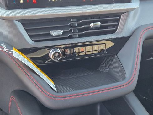 New 2026 Ford Explorer ST-Line image 27