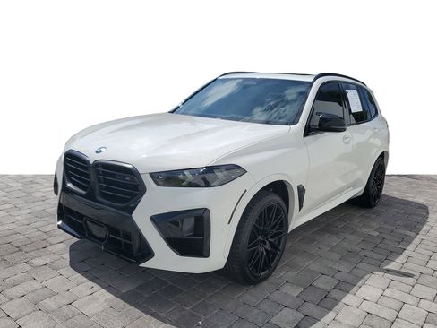 Used 2026 BMW X5 M Competition w/ Executive Package AWD/4WD image 3