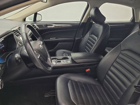 Used 2020 Ford Fusion SEL FWD image 17