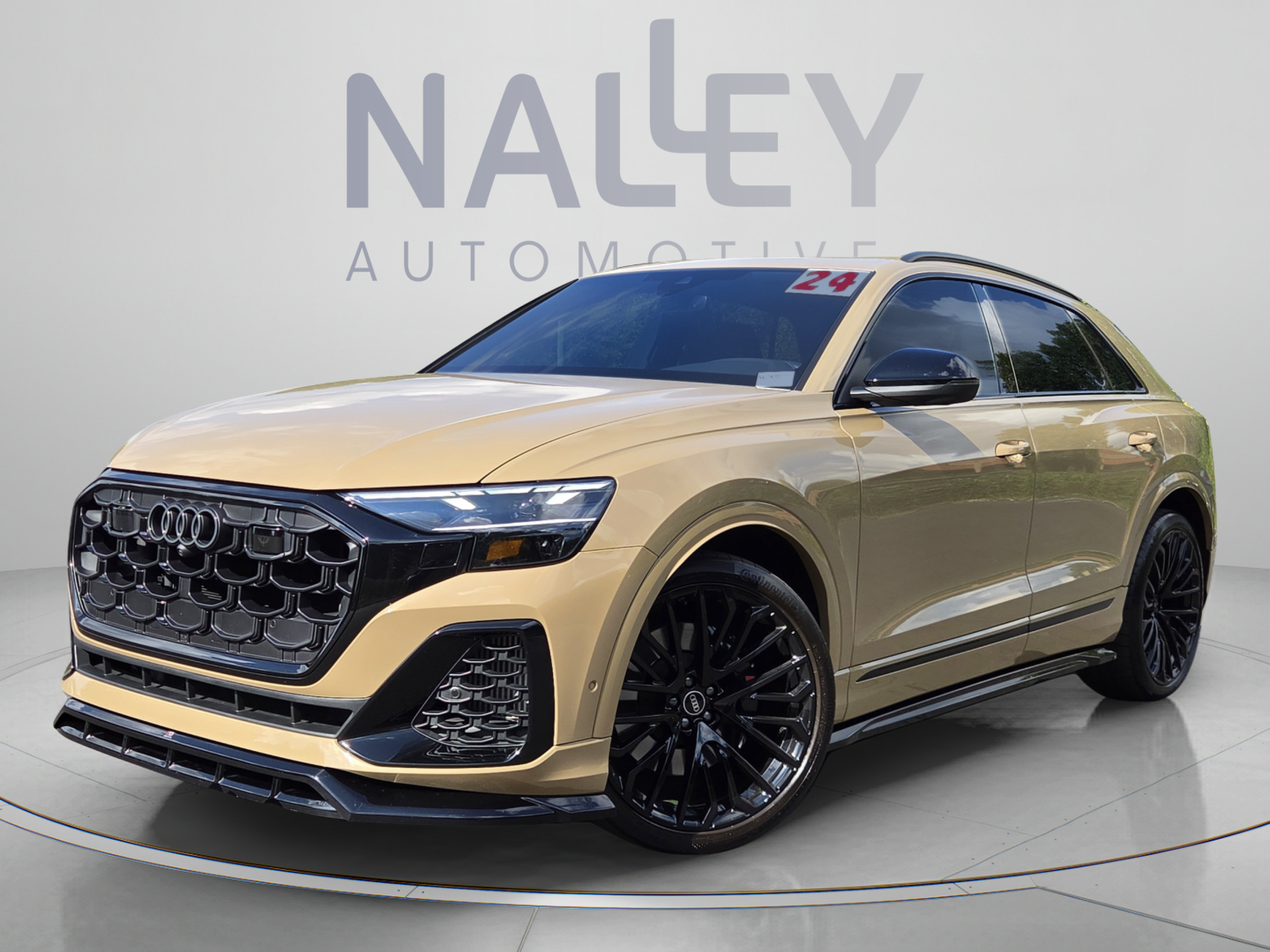 Used 2024 Audi SQ8 Premium Plus AWD/4WD image 1