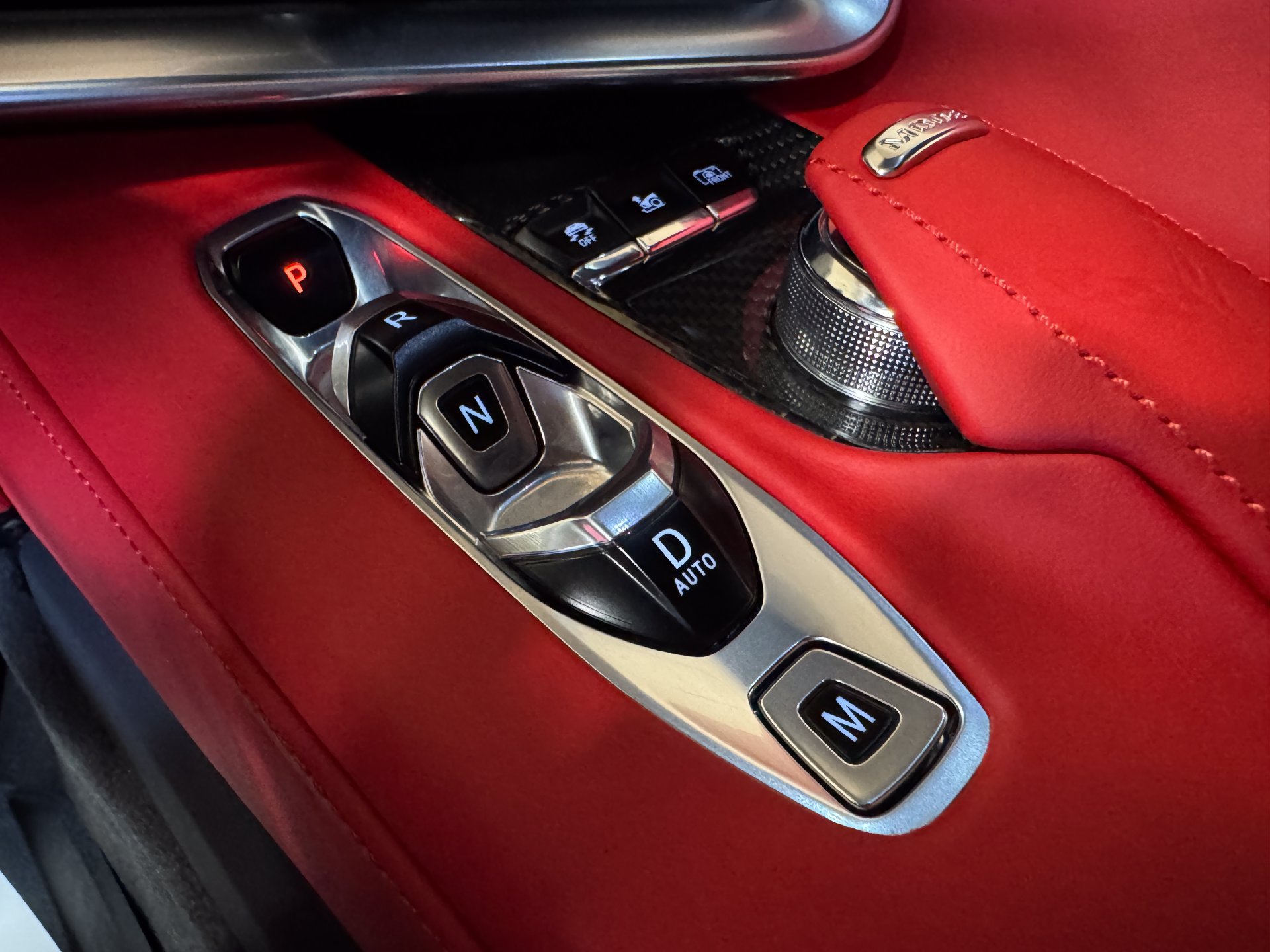 Used 2025 Chevrolet Corvette Stingray Premium Cpe w/ Z51 Performance Package RWD image 59