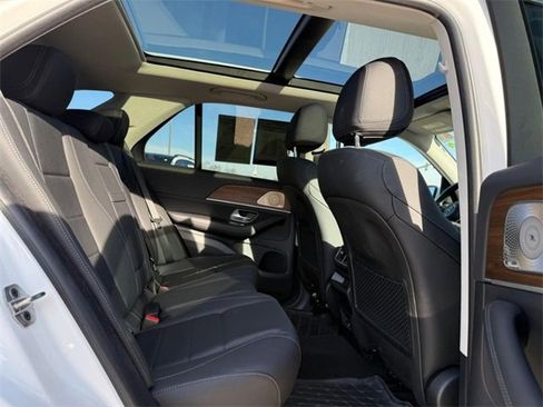Certified 2025 Mercedes-Benz GLE 350 4MATIC image 12
