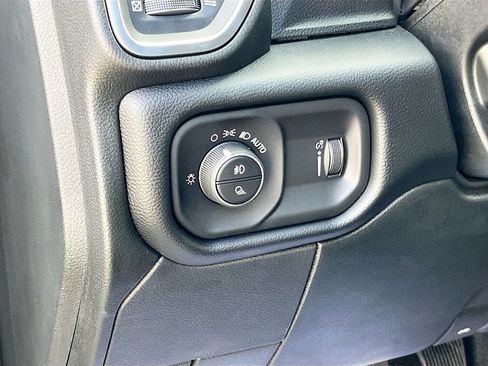 New 2026 RAM 3500 Big Horn AWD/4WD image 10