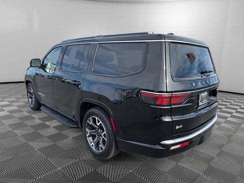 Used 2024 Jeep Wagoneer Series III image 5