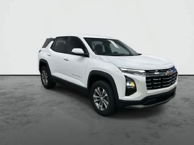 Used 2026 Chevrolet Equinox LT FWD image 6